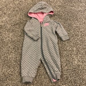 Nike Baby Girl Hoodwd Coverall 3mo